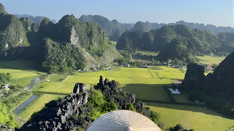 Ninh Binh Experience - Sacred Pagoda & Loving Stone Field (2)